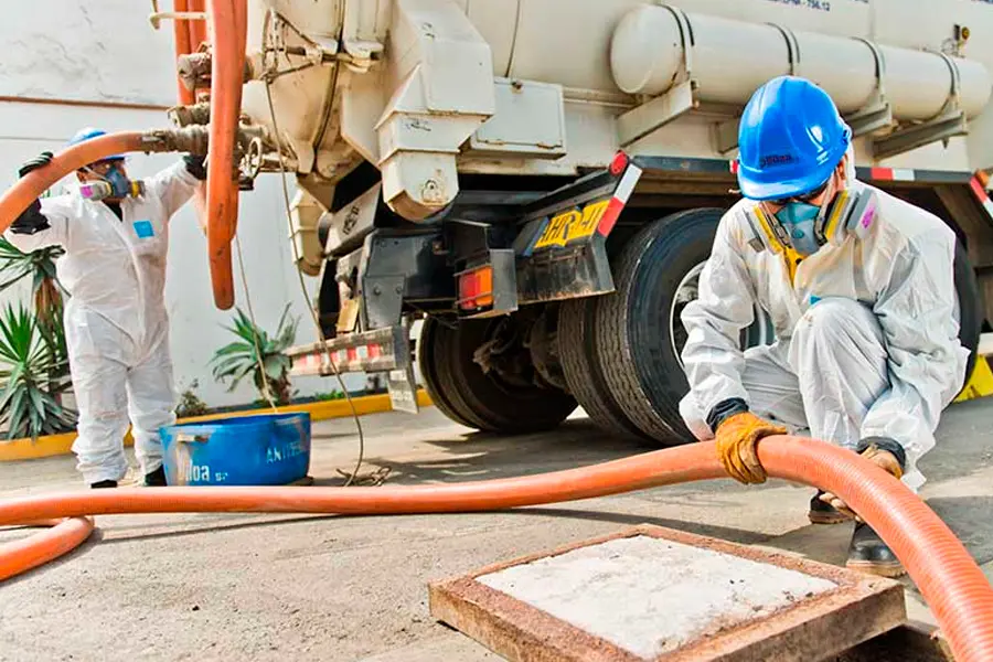 Servicios de desazolve de drenajes y tuberías en Pachuca